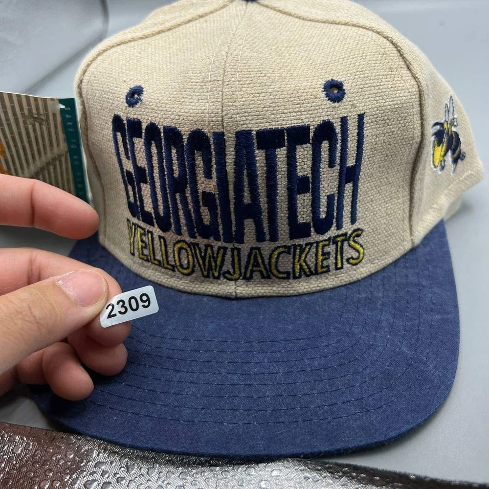 Vintage Georgia Tech Yellow Jackets Hat Men Beige‎ Signatures Snap Back Cap New